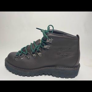 Danner Women’s Size 8 Mountain Light Hiking Boots